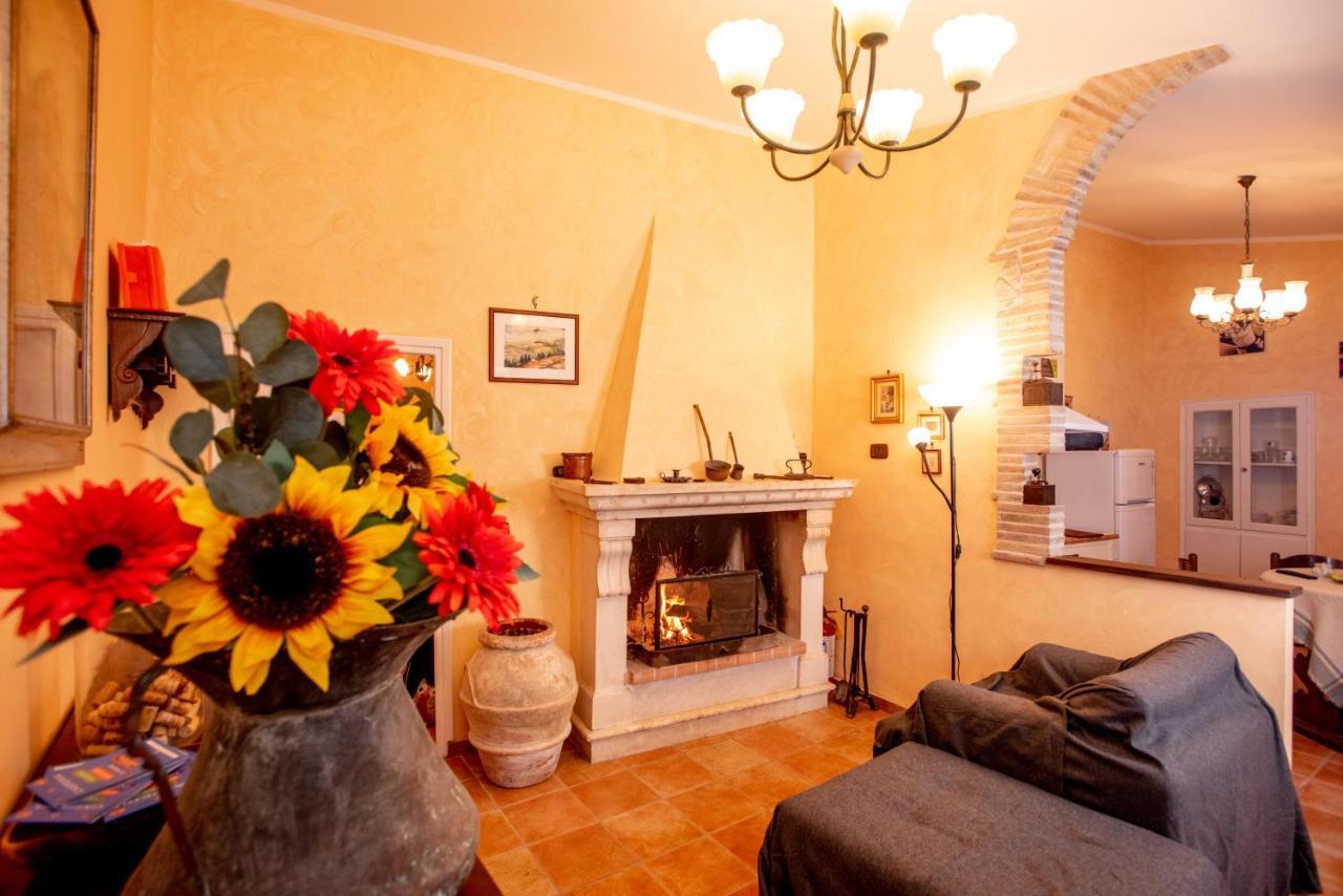 הוילה Casperia Relax Nell' Antico Borgo מראה חיצוני תמונה